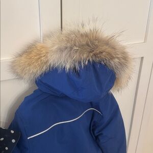 Canada Goose Kids Grizzly Snowsuit size. Kids 4-5